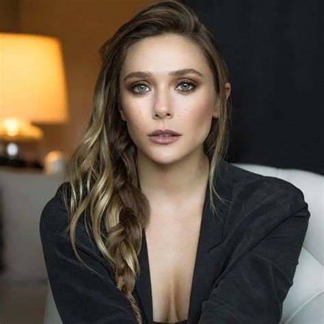 elizabeth olsen sexy pics|13 beautiful photos of Elizabeth Olsen